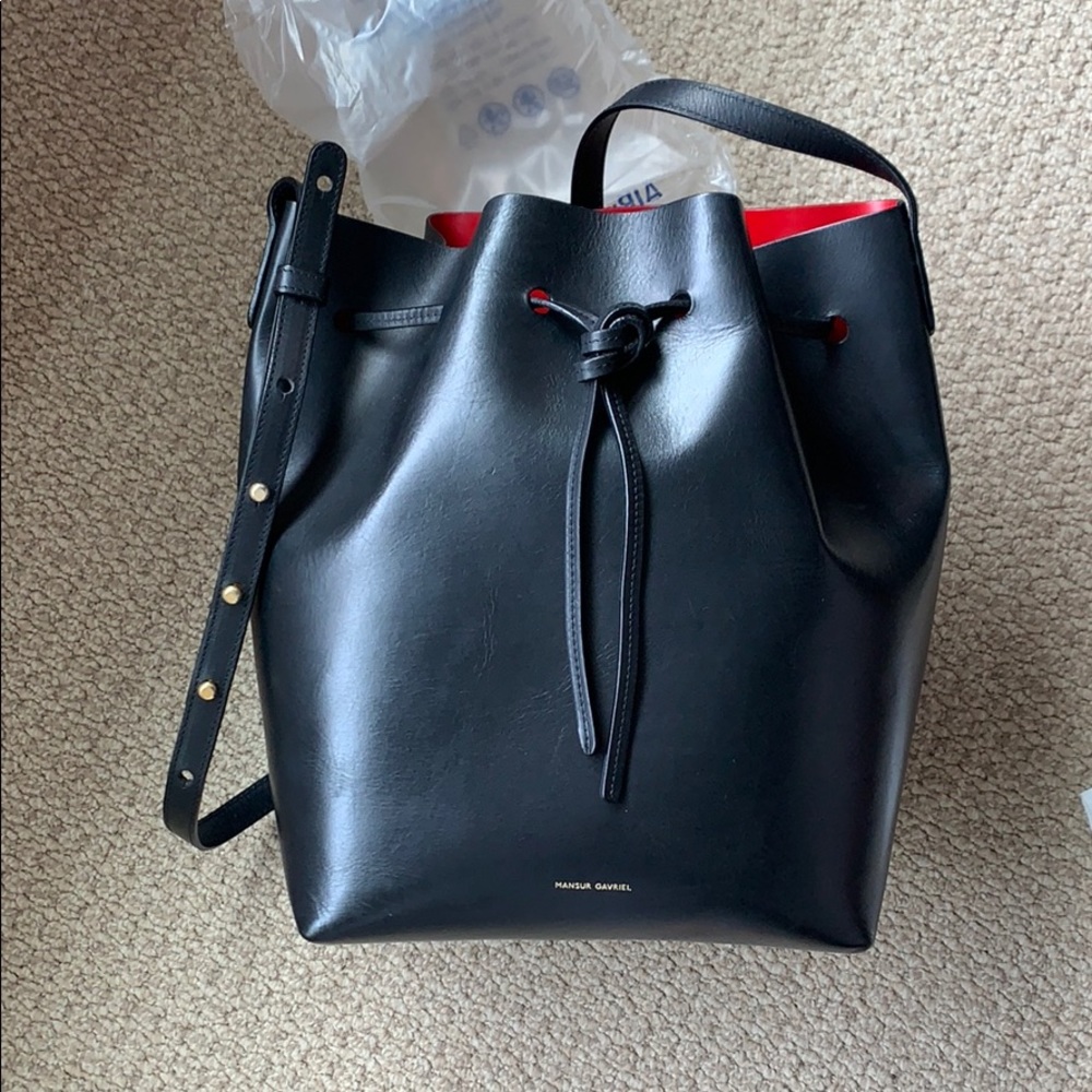 Mansur gavriel black flamma bucket bag